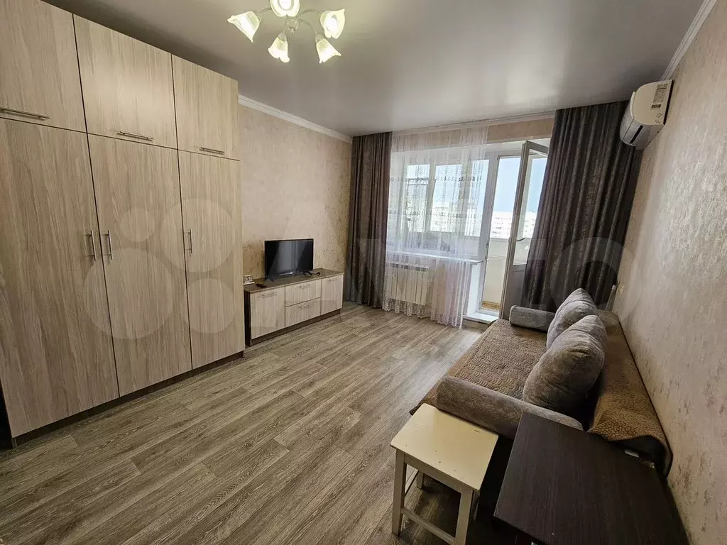 1-к. квартира, 38 м, 8/9 эт. - Фото 1