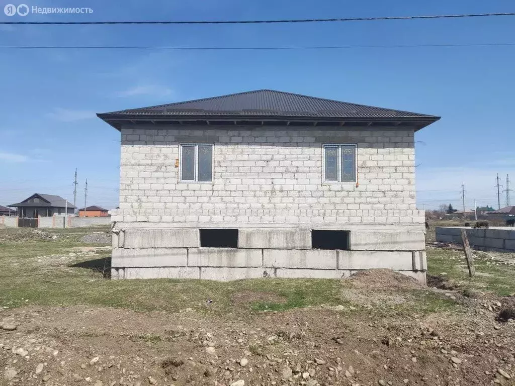 Дом в село Ногир, улица В. Абаева (130 м) - Фото 2