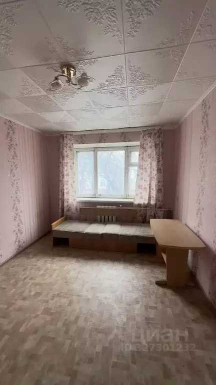 Комната Брянская область, Брянск Ново-Советская ул., 73/46 - Фото 1