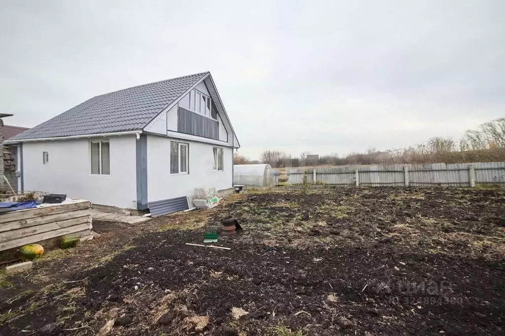 Дом в Башкортостан, Стерлитамакский район, Казадаевский сельсовет, ... - Фото 1