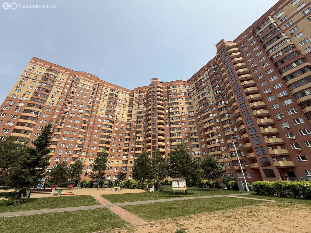 2-комнатная квартира: деревня Щемилово, улица Орлова, 2 (51.3 м) - Фото 0