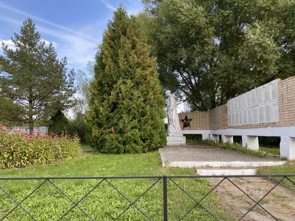 Дом в Рязанская область, Захаровский муниципальный округ, с. ... - Фото 2