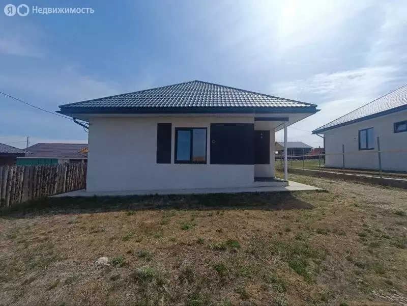Дом в Иркутский муниципальный округ, деревня Малая Еланка, Дивная ... - Фото 1