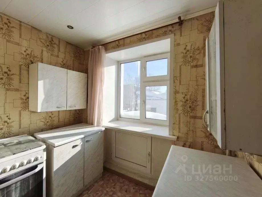 2-к кв. Пермский край, Александровск Яйва пгт, Коммунистическая ул., ... - Фото 1