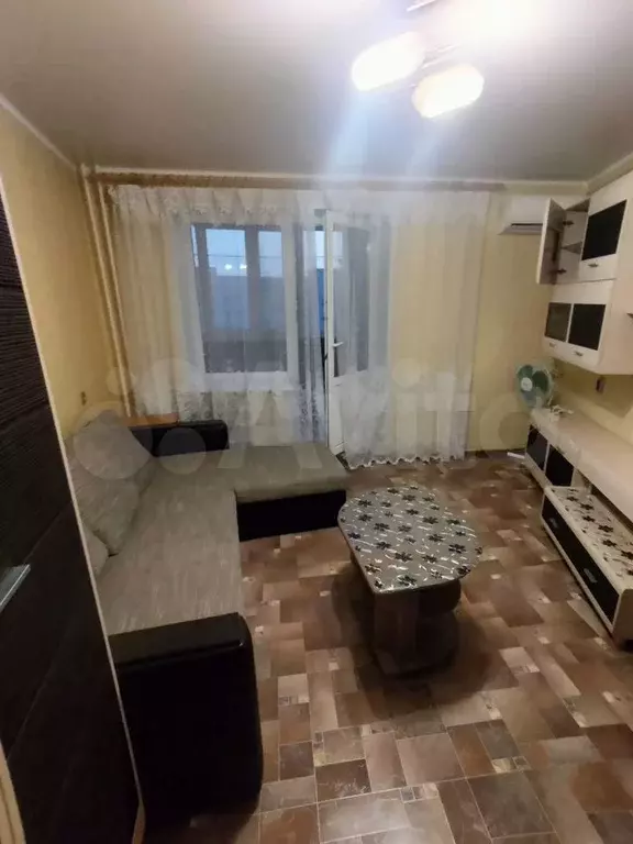 1-к. квартира, 38 м, 10/10 эт. - Фото 0