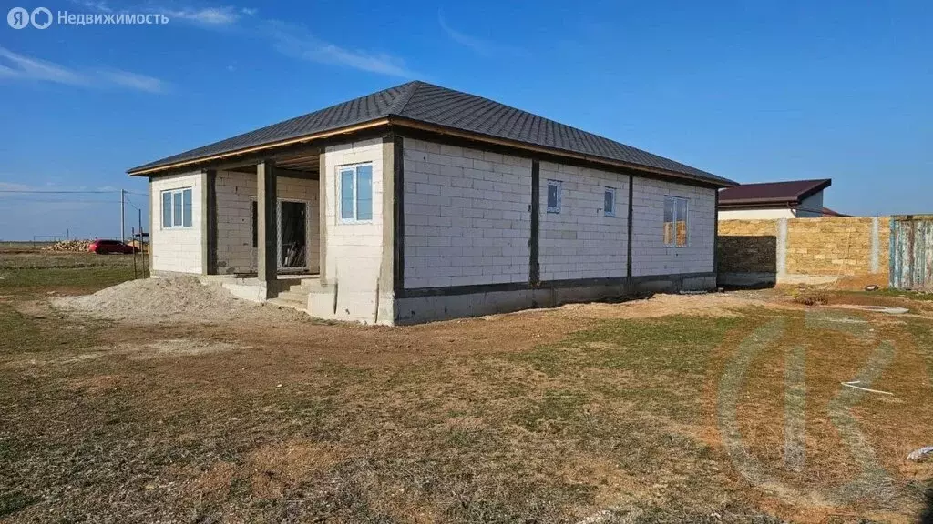 Дом в Молочное, Крымская улица, 26 (175 м) - Фото 1