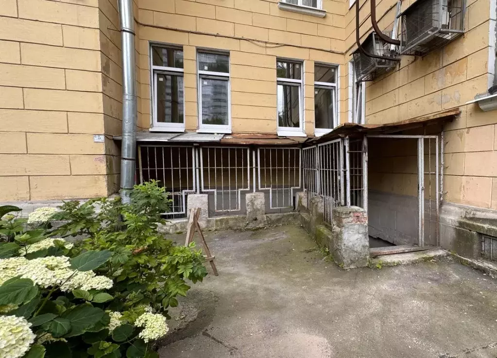 Помещение свободного назначения в Санкт-Петербург Среднеохтинский ... - Фото 2