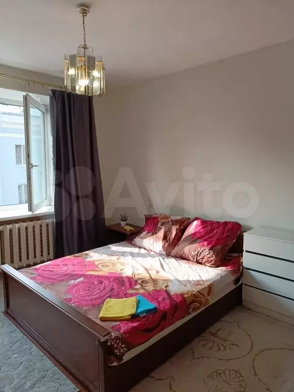 1-к. квартира, 39 м, 4/7 эт. - Фото 0