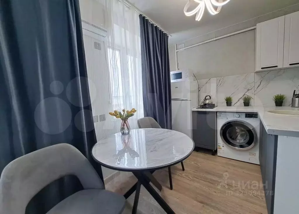 2-к кв. Башкортостан, Салават Уфимская ул., 74 (45.0 м) - Фото 2