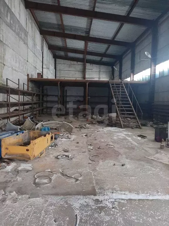 Склад в Ямало-Ненецкий АО, Новый Уренгой Таежная ул., 203/3 (387 м) - Фото 1