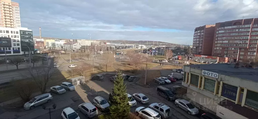 2-к кв. Красноярский край, Красноярск 9 Мая ул., 19А (78.0 м) - Фото 1