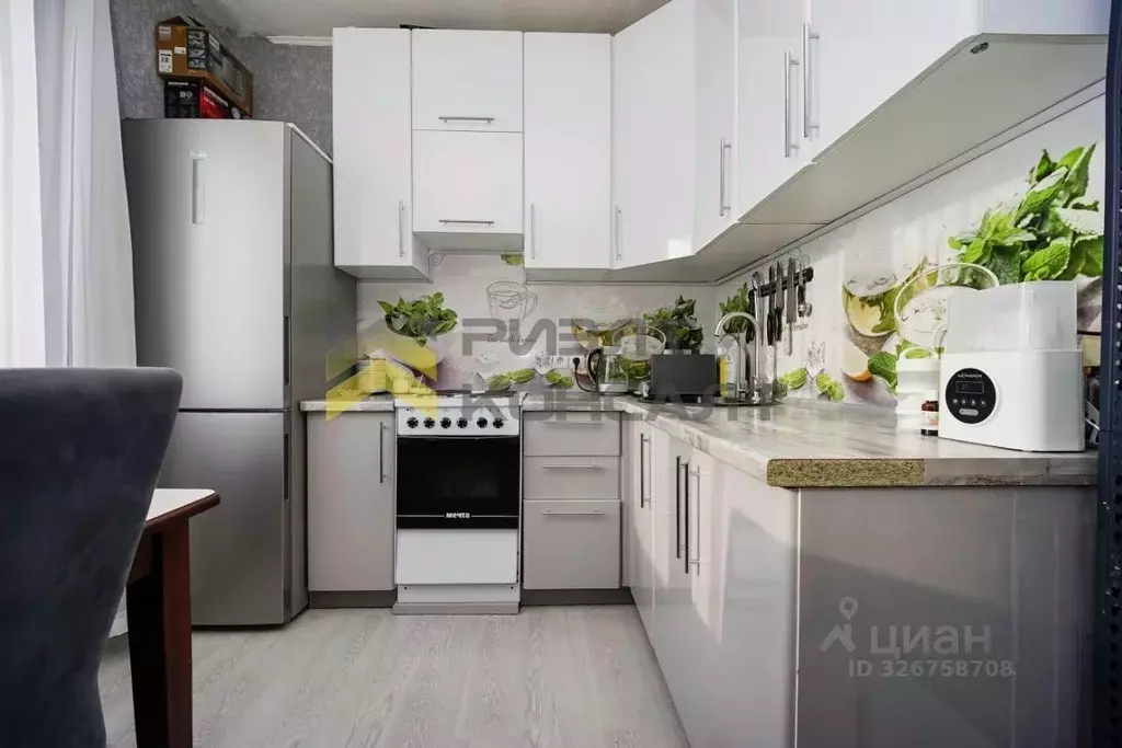 1-к кв. Омская область, Омск просп. Космический, 14Ак2 (37.0 м) - Фото 2