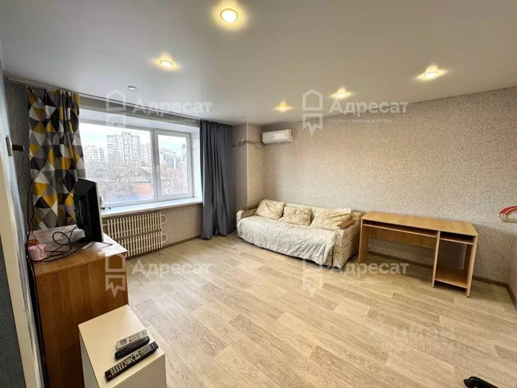 1-к кв. Волгоградская область, Волгоград ул. Пархоменко, 43 (35.0 м) - Фото 1