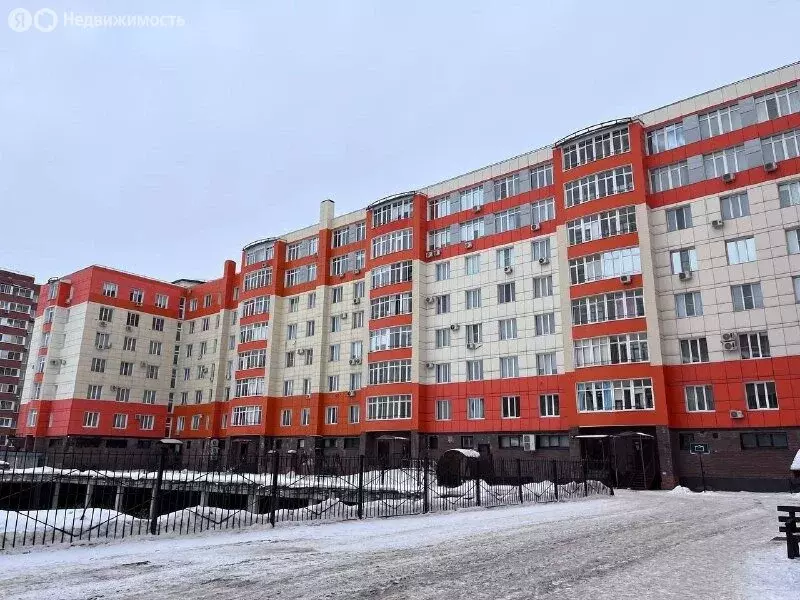 1-комнатная квартира: Омск, улица 10 лет Октября, 70 (45 м) - Фото 1