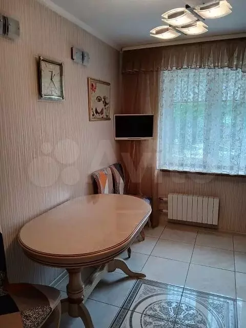 2-к. квартира, 63 м, 1/10 эт. - Фото 1