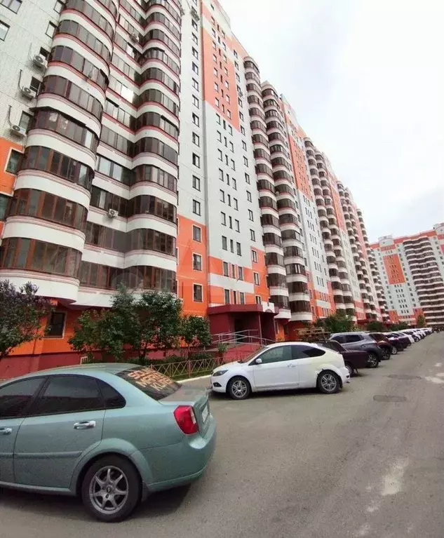 1-к. квартира, 37,5 м, 5/17 эт. - Фото 0