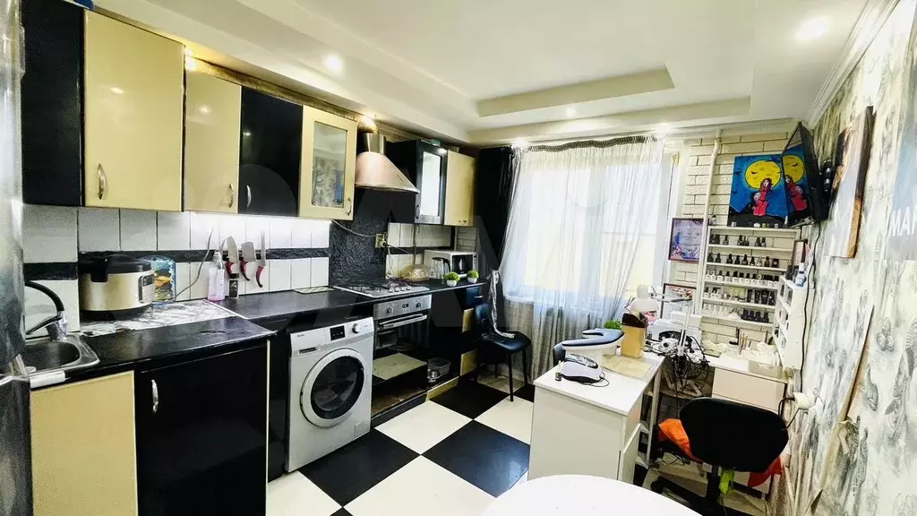2-к. квартира, 52 м, 6/9 эт. - Фото 1