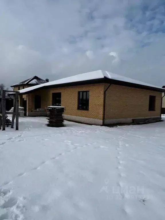 Дом в Костромская область, Красносельский район, Шолоховское с/пос, д. ... - Фото 0