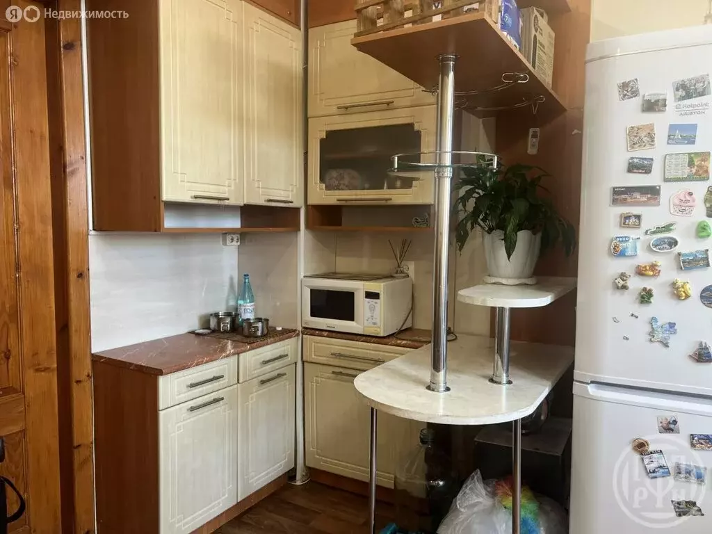 1к в 12-комнатной квартире (21.3 м) - Фото 2