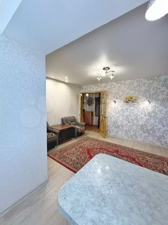 3-к. квартира, 70 м, 3/9 эт. - Фото 1