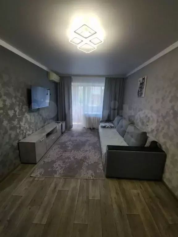 1-к. квартира, 31 м, 5/5 эт. - Фото 1