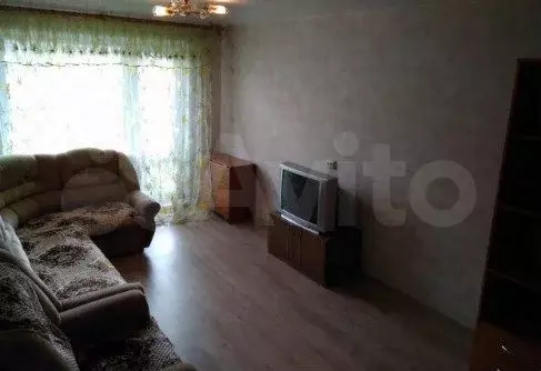 1-к. квартира, 30 м, 4/5 эт. - Фото 0