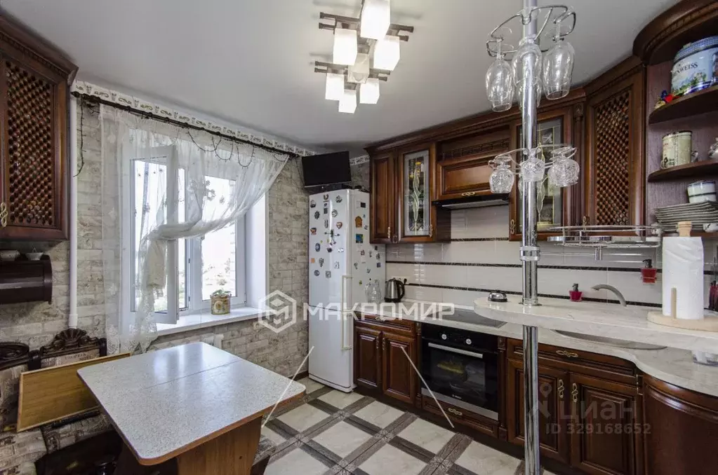 3-к кв. Брянская область, Брянск Унечская ул., 99 (71.7 м) - Фото 2