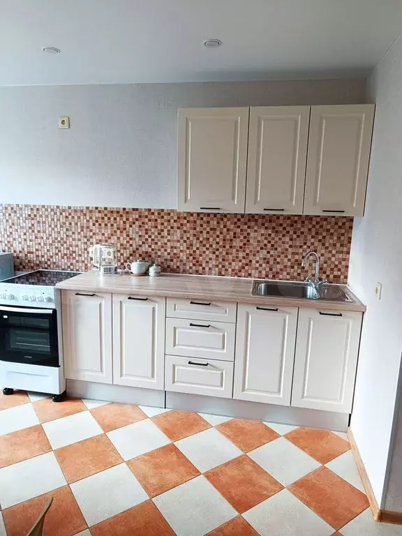 1-к. квартира, 44 м, 6/17 эт. - Фото 0