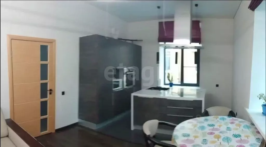 3-к кв. Коми, Сыктывкар ул. Карла Маркса, 212 (69.4 м) - Фото 1