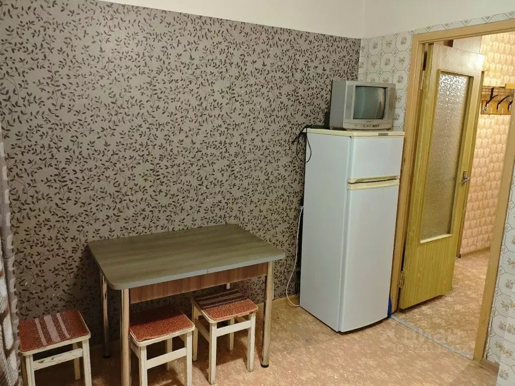 1-к кв. Ленинградская область, Кириши ул. Строителей, 17 (33.9 м) - Фото 2