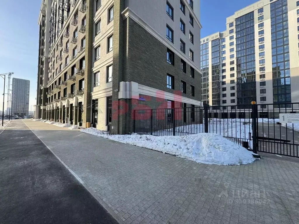 Помещение свободного назначения в Тюменская область, Тюмень ул. ... - Фото 1