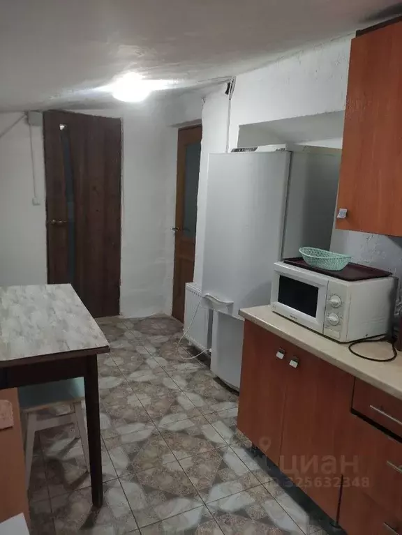 1-к кв. Крым, Симферополь ул. Красных подпольщиков, 24 (31.0 м) - Фото 2