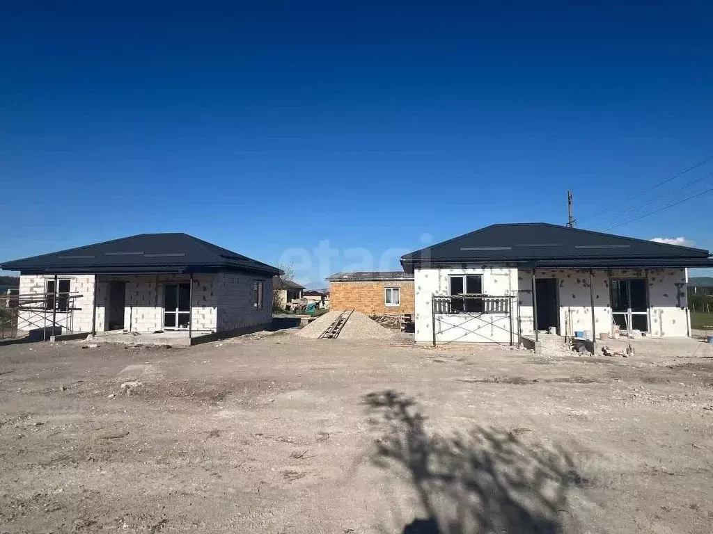 Дом в Крым, Белогорск ул. Арзу, 75 (70 м) - Фото 0