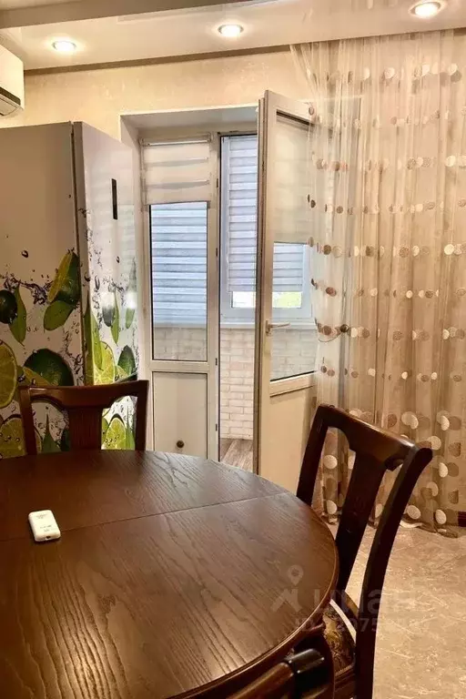 2-к кв. Саратовская область, Саратов проезд 4-й Волжский, 20 (55.0 м) - Фото 1