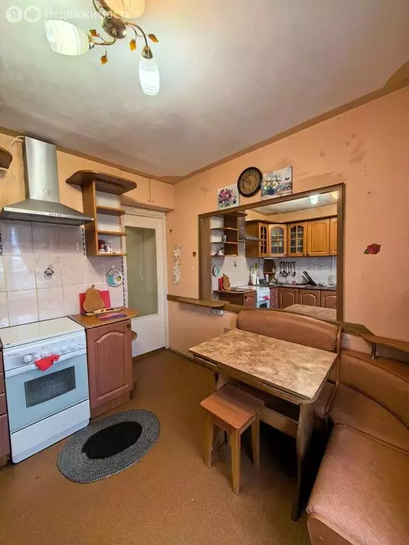 3-комнатная квартира: Сыктывкар, Октябрьский проспект, 200 (68.1 м) - Фото 2