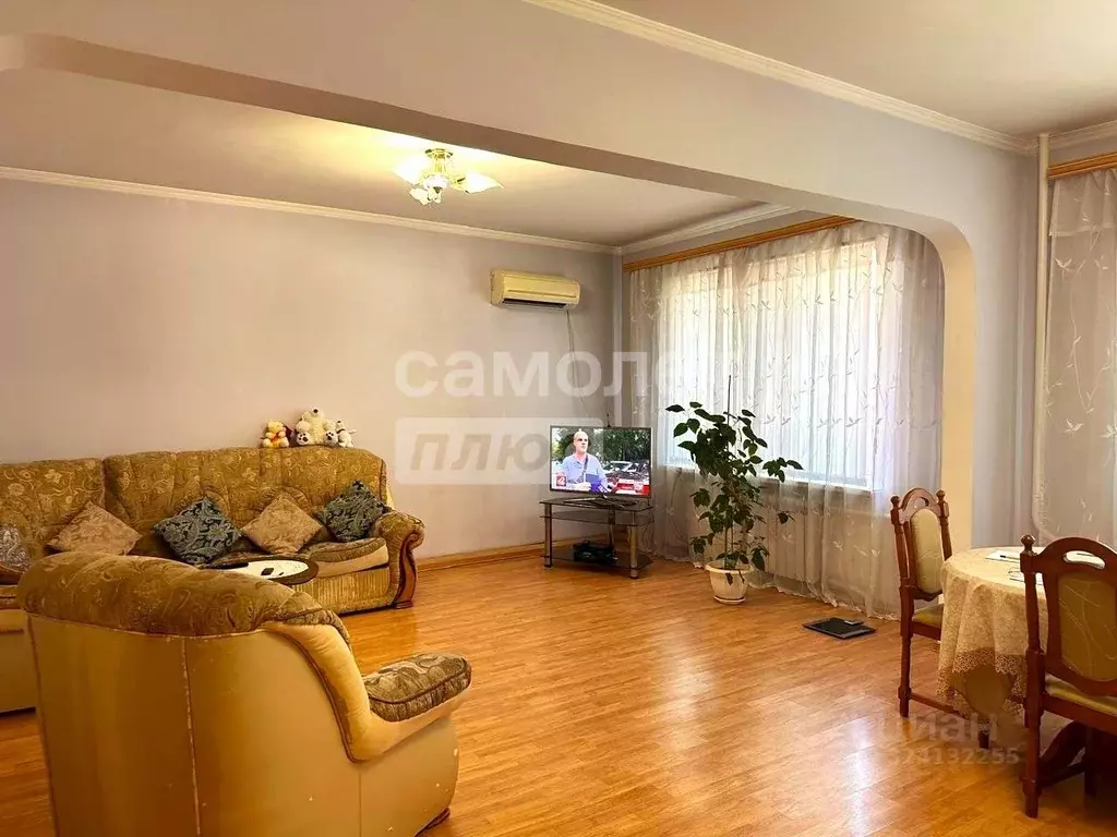 Дом в Краснодарский край, Крымск ул. Новоселов (210 м) - Фото 1