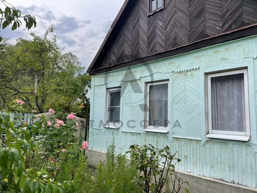 Дом в Краснодарский край, Хадыженск Апшеронский район, ул. Ломоносова, ... - Фото 1