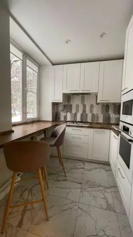 2-к. квартира, 43 м, 1/5 эт. - Фото 1
