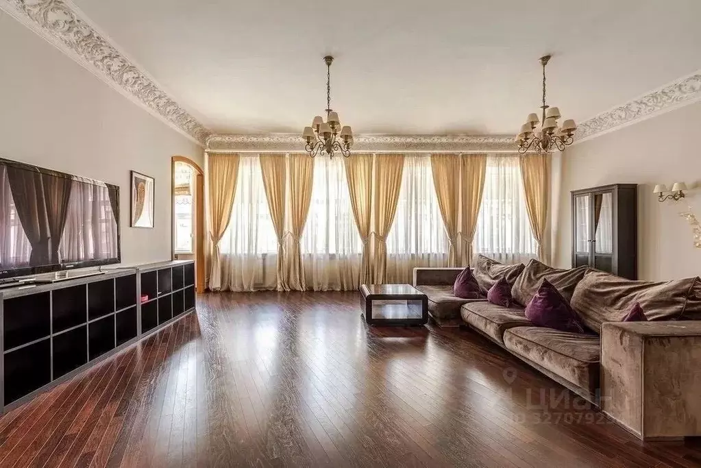 4-к кв. Санкт-Петербург Вознесенский просп., 20 (153.0 м) - Фото 0