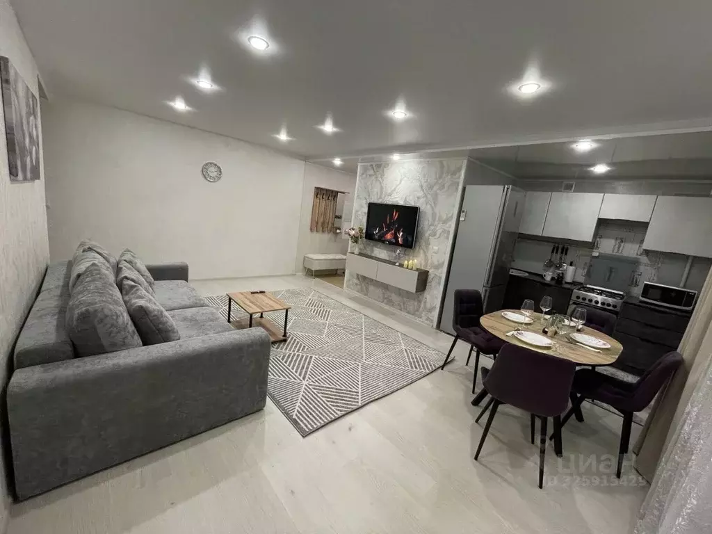 3-к кв. Свердловская область, Каменск-Уральский просп. Победы, 36 ... - Фото 1