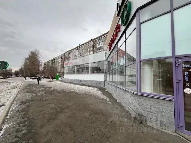 Торговая площадь в Челябинская область, Челябинск ул. Курчатова, 25 ... - Фото 1