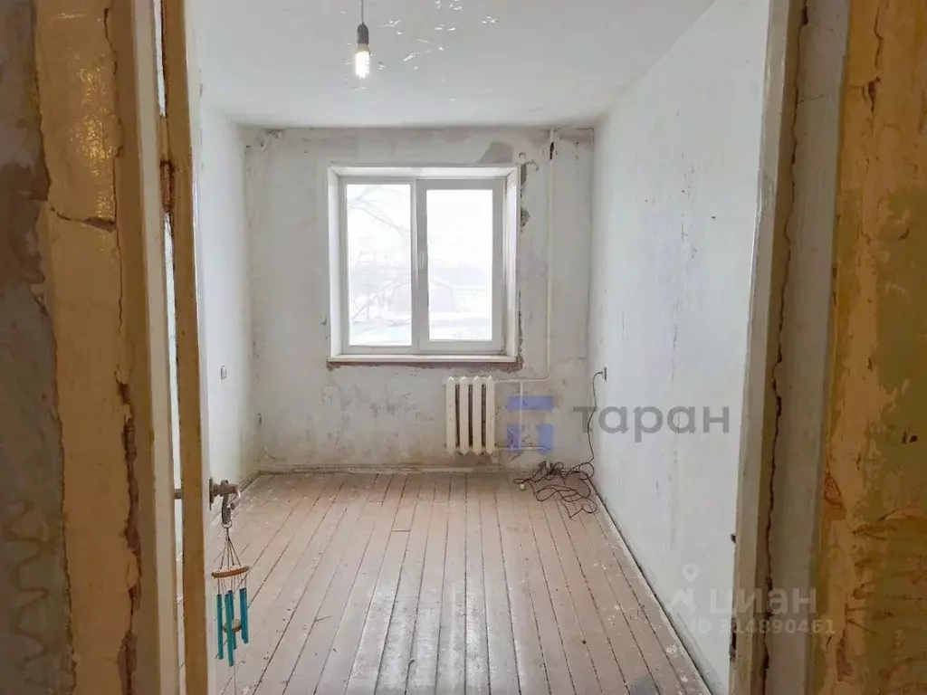 4-к кв. Челябинская область, Челябинск ул. Бурденюка, 16 (61.2 м) - Фото 0