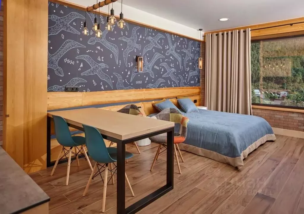 1-к кв. Иркутская область, Иркутский муниципальный округ, Листвянка рп ... - Фото 1