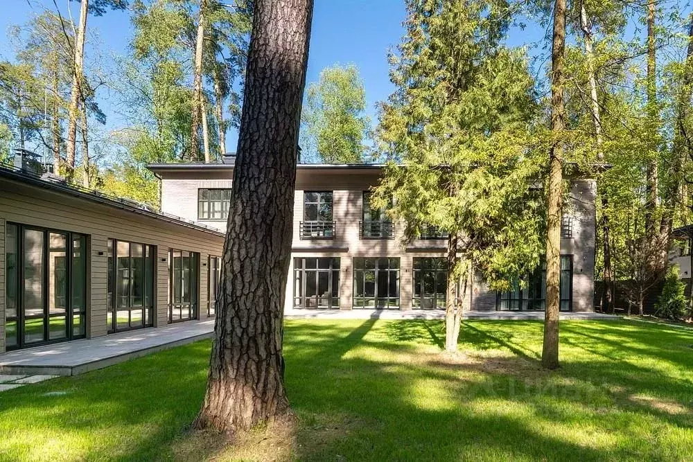 Дом в Московская область, Одинцовский городской округ, с. Усово  (765 ... - Фото 2