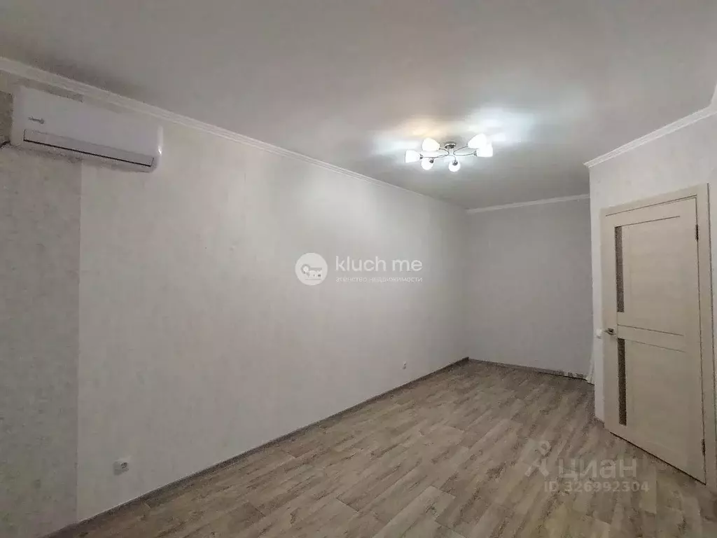 1-к кв. Татарстан, Казань ул. Фикрята Табеева, 1 (33.4 м) - Фото 2