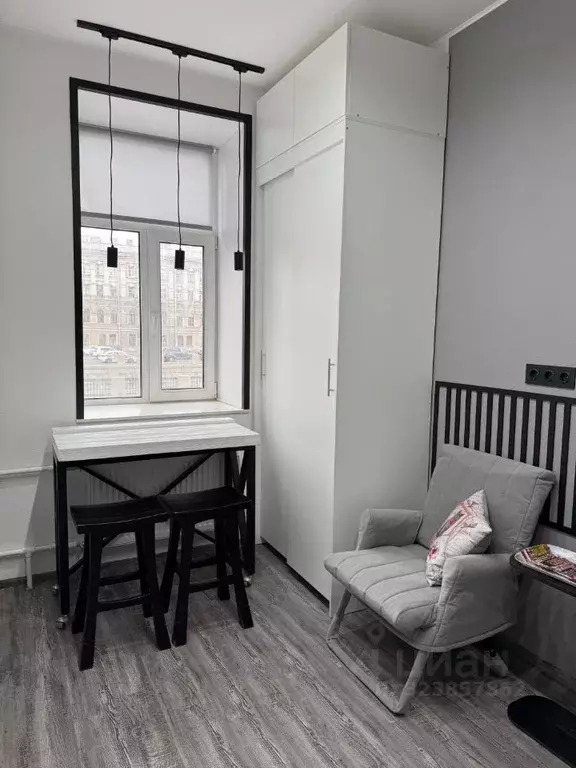 1-к кв. Санкт-Петербург наб. Обводного Канала, 86 (30.0 м) - Фото 1