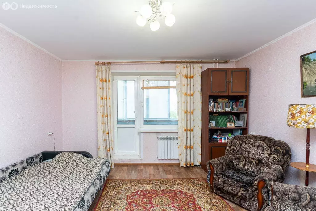 1-комнатная квартира: Тюмень, улица Николая Ростовцева, 6к1 (40 м) - Фото 1