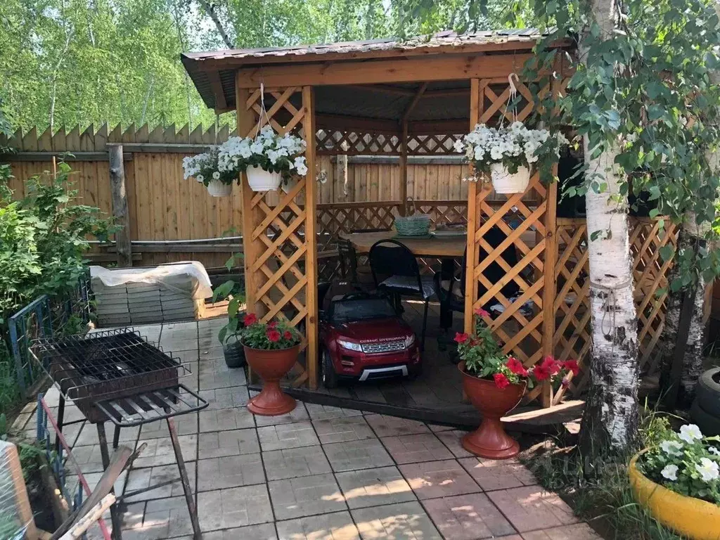 Дом в Саха (Якутия), Якутск городской округ, с. Маган  (80 м) - Фото 0