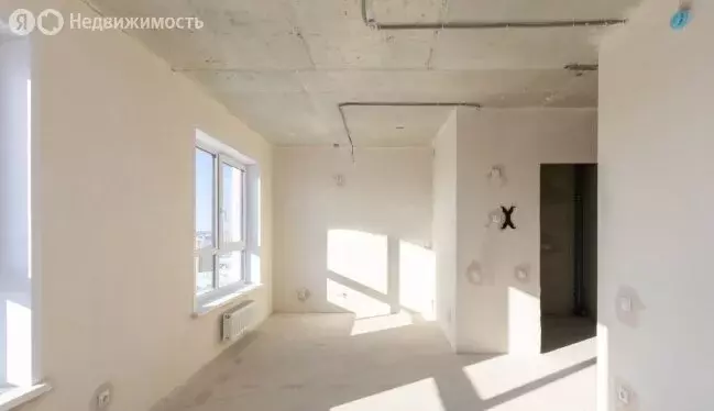 2-комнатная квартира: Тюмень, улица Тимофея Чаркова, 93 (39.2 м) - Фото 2