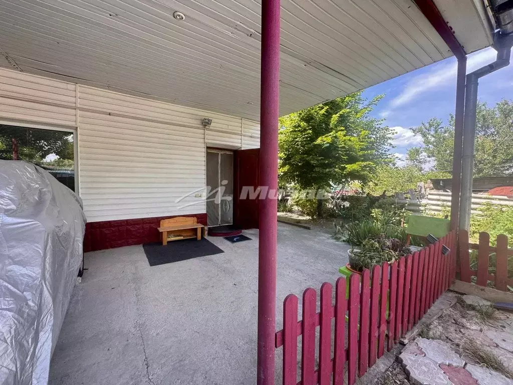 Дом в Крым, Симферополь ул. Саковича (150 м) - Фото 2